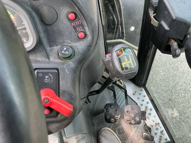 2004 deutz-fahr agrocompact f80 smalspoor- en compacttractor - afbeelding 31 van  46