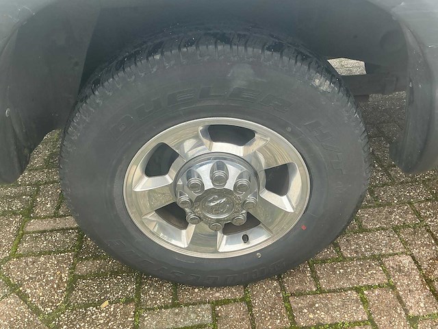 2004 dodge ram 2500 5.7 v8 02-vtt-4 - afbeelding 32 van  44