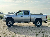 2004 dodge ram 2500 cummins - afbeelding 12 van  30