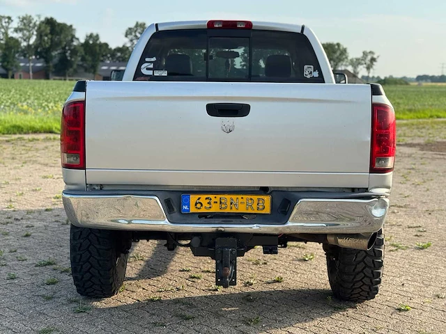 2004 dodge ram 2500 cummins - afbeelding 25 van  30