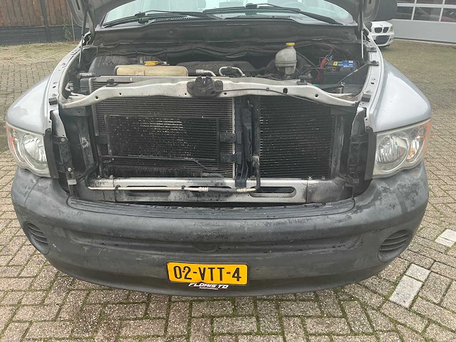 2004 dodge ram 2500 v8 5.7 02-vtt-4 - afbeelding 21 van  44