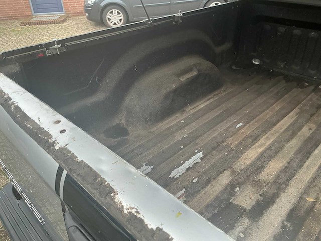 2004 dodge ram 2500 v8 5.7 02-vtt-4 - afbeelding 27 van  44