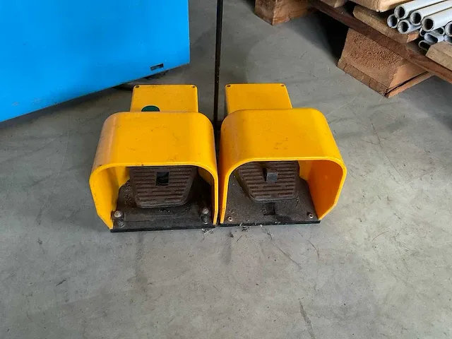 2004 euromac digibend 360 strippenbuigmachine - afbeelding 9 van  11