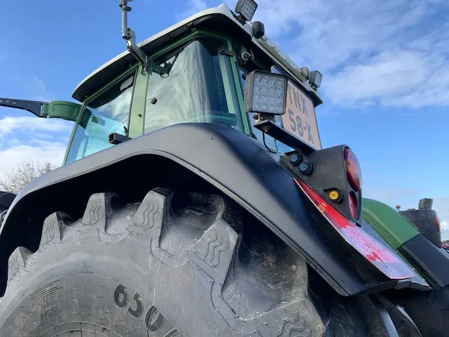 2004 fendt 930 vario tms vierwielaangedreven landbouwtractor - afbeelding 30 van  32