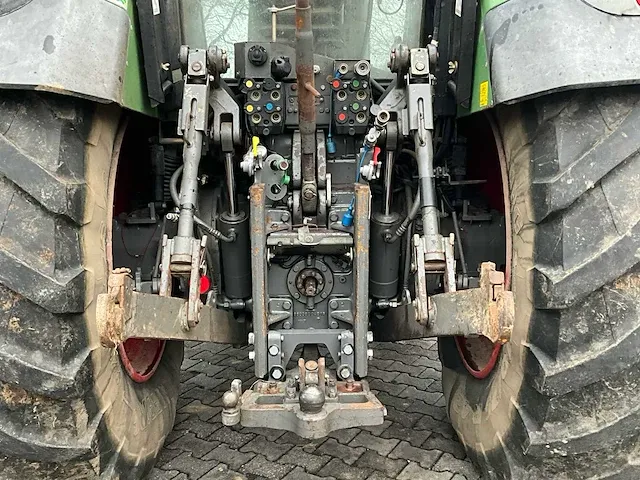 2004 fendt favorit 916 vierwielaangedreven landbouwtractor - afbeelding 16 van  28