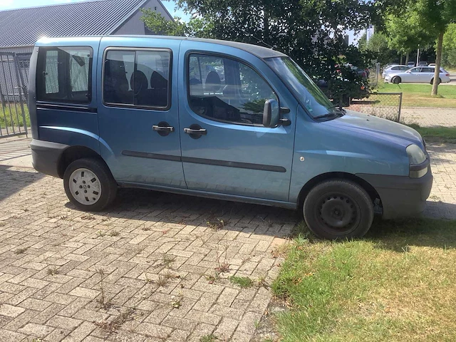 2004 fiat doblò 1.6-16v elx personenauto - afbeelding 7 van  13