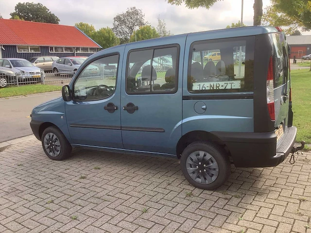2004 fiat doblò 1.6-16v elx personenauto - afbeelding 5 van  12