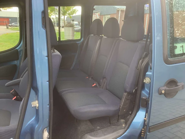 2004 fiat doblò 1.6-16v elx personenauto - afbeelding 8 van  12