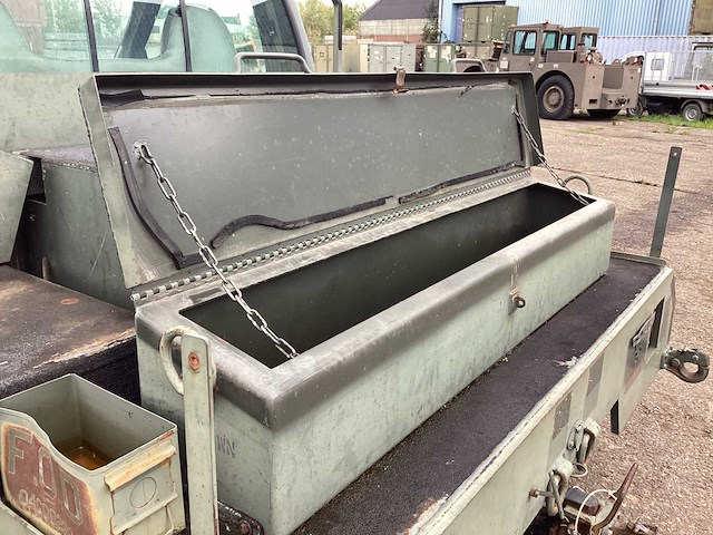 2004 ford bobtail f350 xl super duty bedrijfswagen - afbeelding 7 van  17