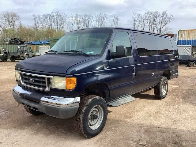 2004 ford e-350 bedrijfswagen - afbeelding 1 van  15