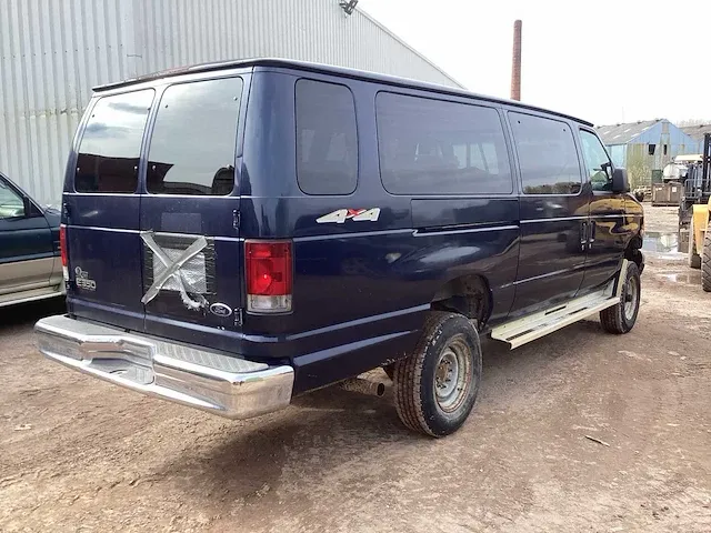 2004 ford e-350 bedrijfswagen - afbeelding 9 van  15