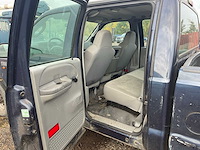 2004 ford pick up f350 xl super duty bedrijfswagen - afbeelding 12 van  18