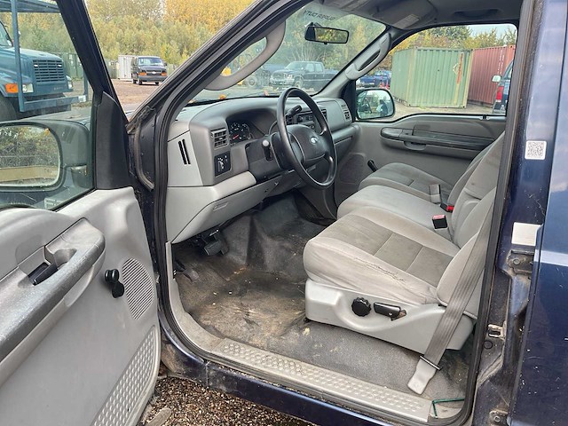 2004 ford pick up f350 xl super duty bedrijfswagen - afbeelding 14 van  18