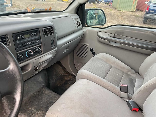 2004 ford pick up f350 xl super duty bedrijfswagen - afbeelding 15 van  18