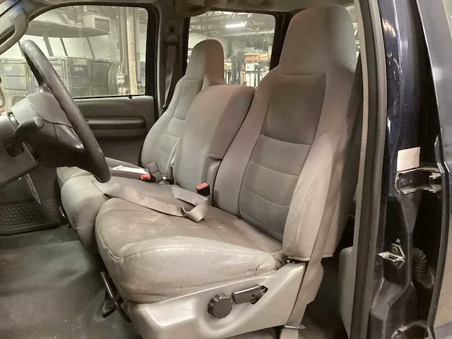 2004 ford pickup f30 personenauto - afbeelding 12 van  15