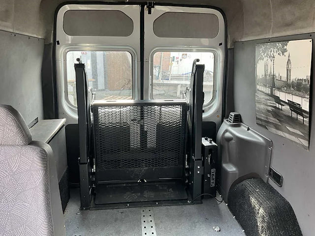 2004 ford transit 85 t260 rolstoel transportwagen - afbeelding 20 van  30