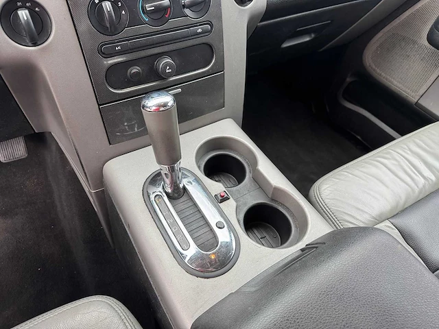2004 ford v8 f-150 bedrijfswagen - afbeelding 13 van  28