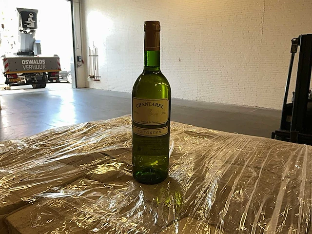 2004 franse fleswijn (ca. 6400x) - afbeelding 1 van  15