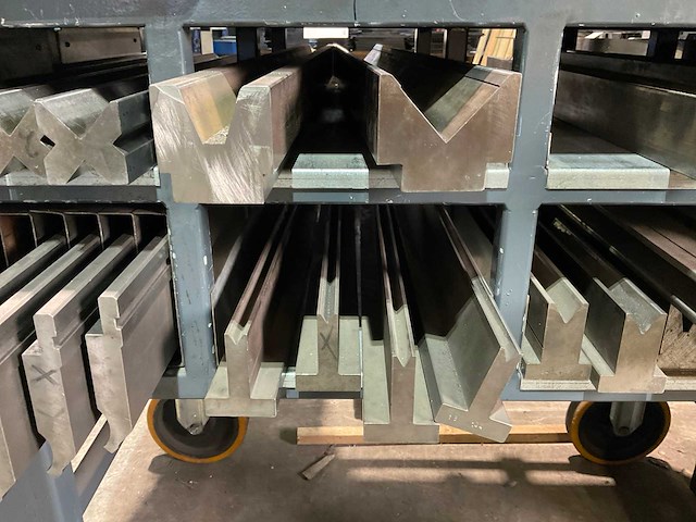 2004 haco erms 30-135 cnc-kantbank - afbeelding 19 van  29