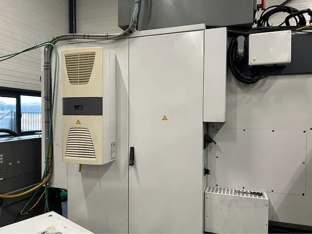 2004 hermle c 30 u 5 assige cnc bewerkingscentrum - afbeelding 3 van  16