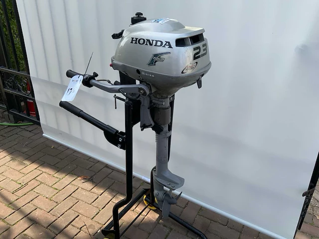 2004 honda bf 2.3 b buitenboordmotor - afbeelding 1 van  7