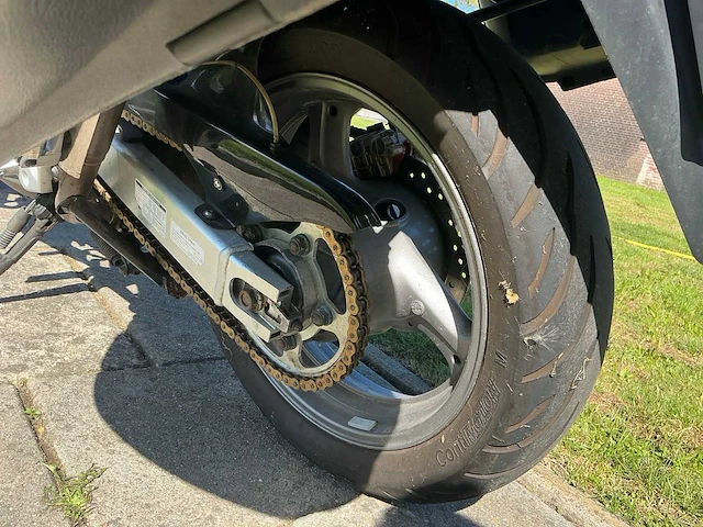 2004 honda varadero motorfiets - afbeelding 4 van  35
