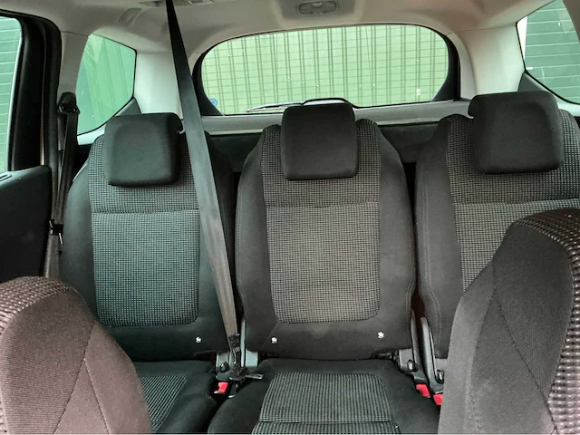 2004 hyundai accent personenauto - afbeelding 21 van  28
