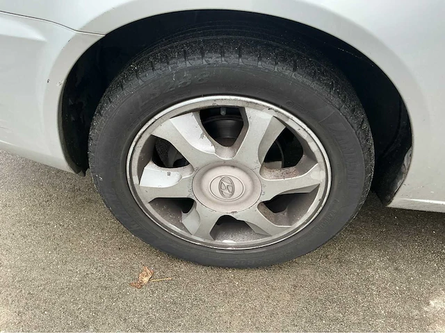 2004 hyundai accent personenauto - afbeelding 27 van  28