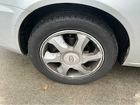 2004 hyundai accent personenauto - afbeelding 27 van  28