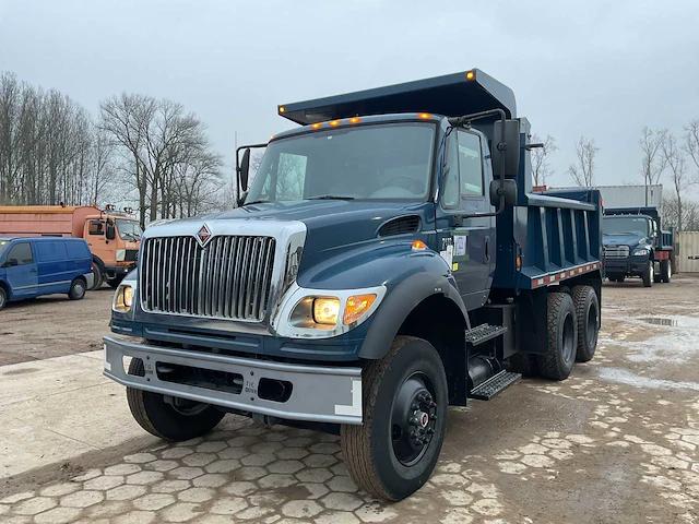 2004 international 7600 kieper - afbeelding 1 van  12