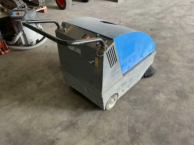 2004 isal pb90et vloerreiniger - afbeelding 3 van  8