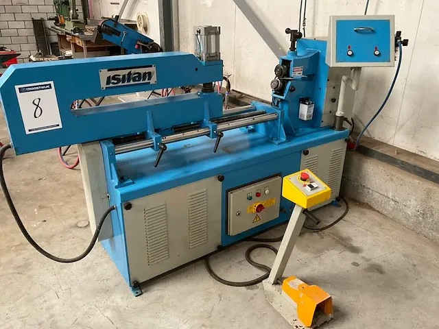 2004 isitan idk 3.5 rondsnijmachine - afbeelding 1 van  7