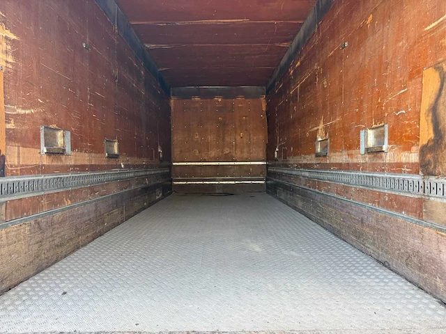 2004 iveco eurocargo ml75e15 vrachtwagen - afbeelding 25 van  37