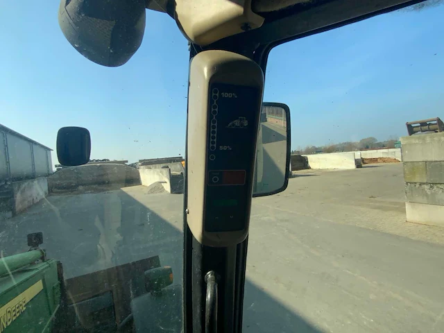 2004 john deere 3800 verreiker - afbeelding 24 van  31