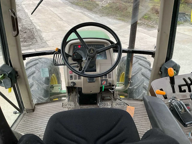 2004 john deere 6220 se vierwielaangedreven landbouwtractor - afbeelding 11 van  30