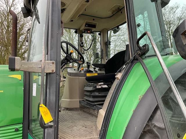 2004 john deere 6220 se vierwielaangedreven landbouwtractor - afbeelding 13 van  30