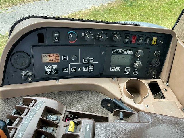 2004 john deere 7920 vierwielaangedreven landbouwtractor - afbeelding 22 van  34
