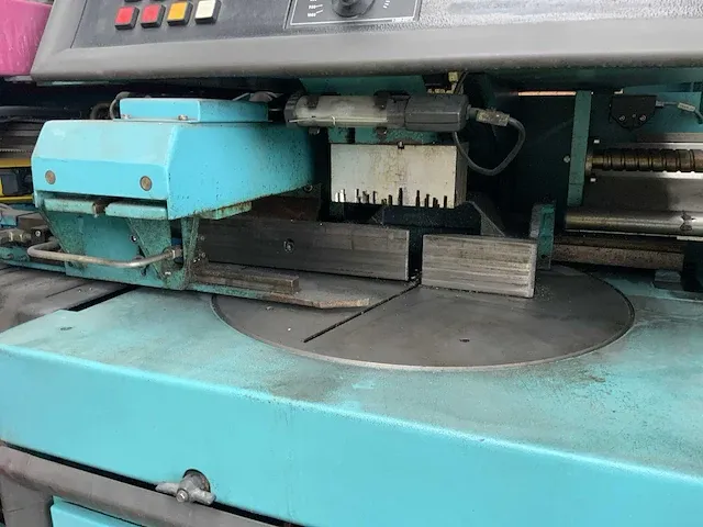 2004 kaltenbach kks 401 na afkortcirkelzaagmachine - afbeelding 18 van  19