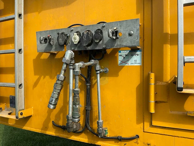 2004 knapen dieplader - afbeelding 17 van  41