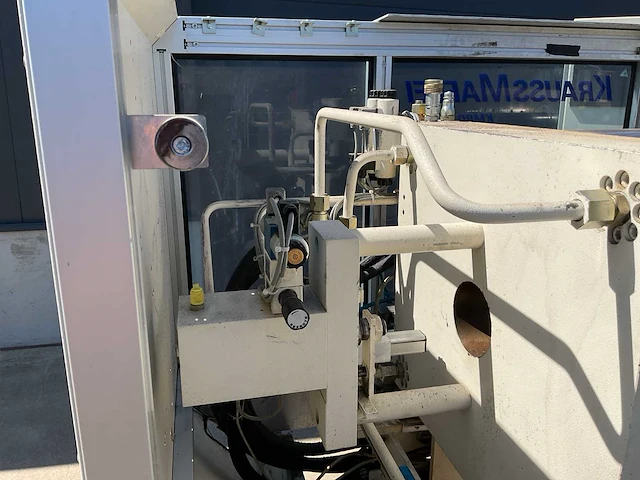 2004 kraussmaffei 80-390 c2 spuitgietmachine - afbeelding 7 van  15