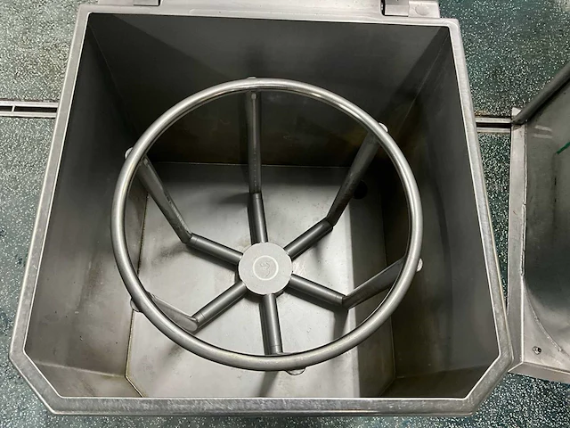 2004 kronen 50-4 rvs groente centrifuge - afbeelding 7 van  8