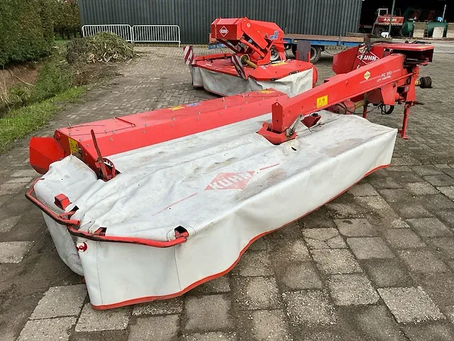 2004 kuhn fc 313 achtermaaier - afbeelding 8 van  15