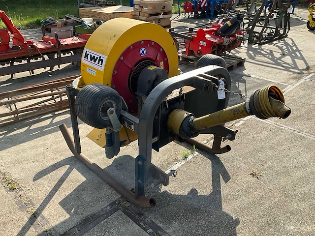 2004 kwh 2051 pto bladblazer - afbeelding 2 van  9