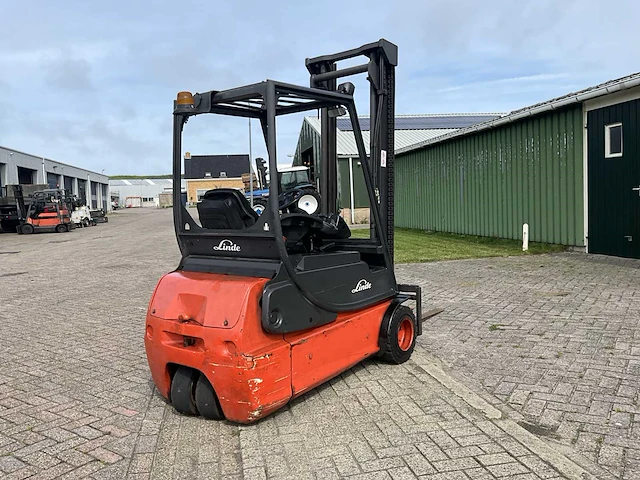 2004 linde e18c-02 vorkheftruck - afbeelding 9 van  13