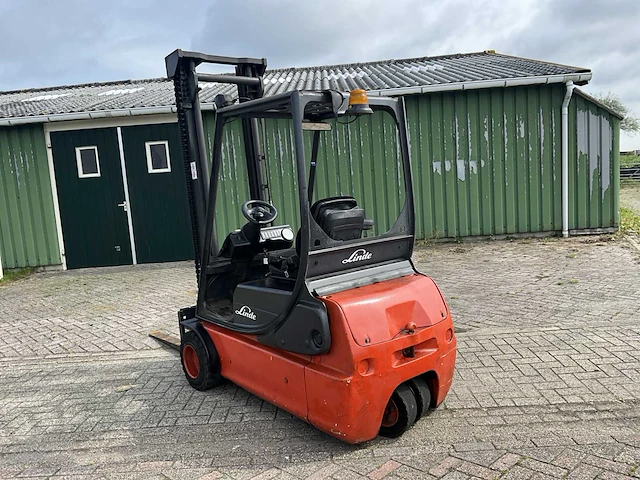2004 linde e18c-02 vorkheftruck - afbeelding 10 van  13