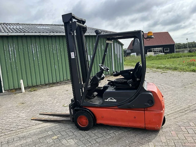 2004 linde e18c-02 vorkheftruck - afbeelding 11 van  13