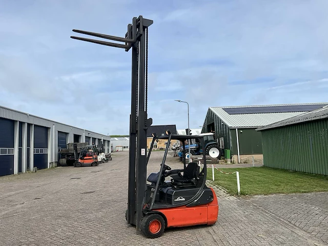 2004 linde e18c-02 vorkheftruck - afbeelding 13 van  13