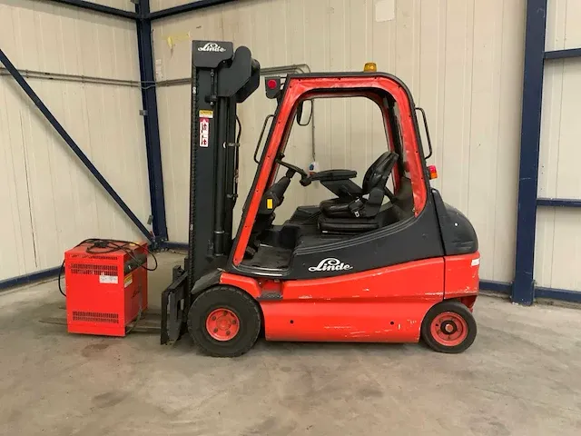 2004 linde e25-02 vorkheftruck - afbeelding 10 van  17