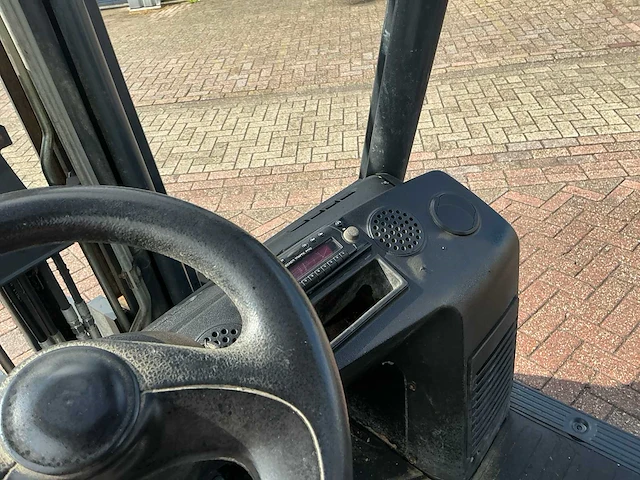 2004 linde h35t vorkheftruck - afbeelding 14 van  16