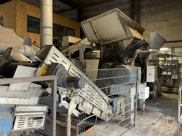 2004 lindner saturn 2200 shredder - afbeelding 1 van  26